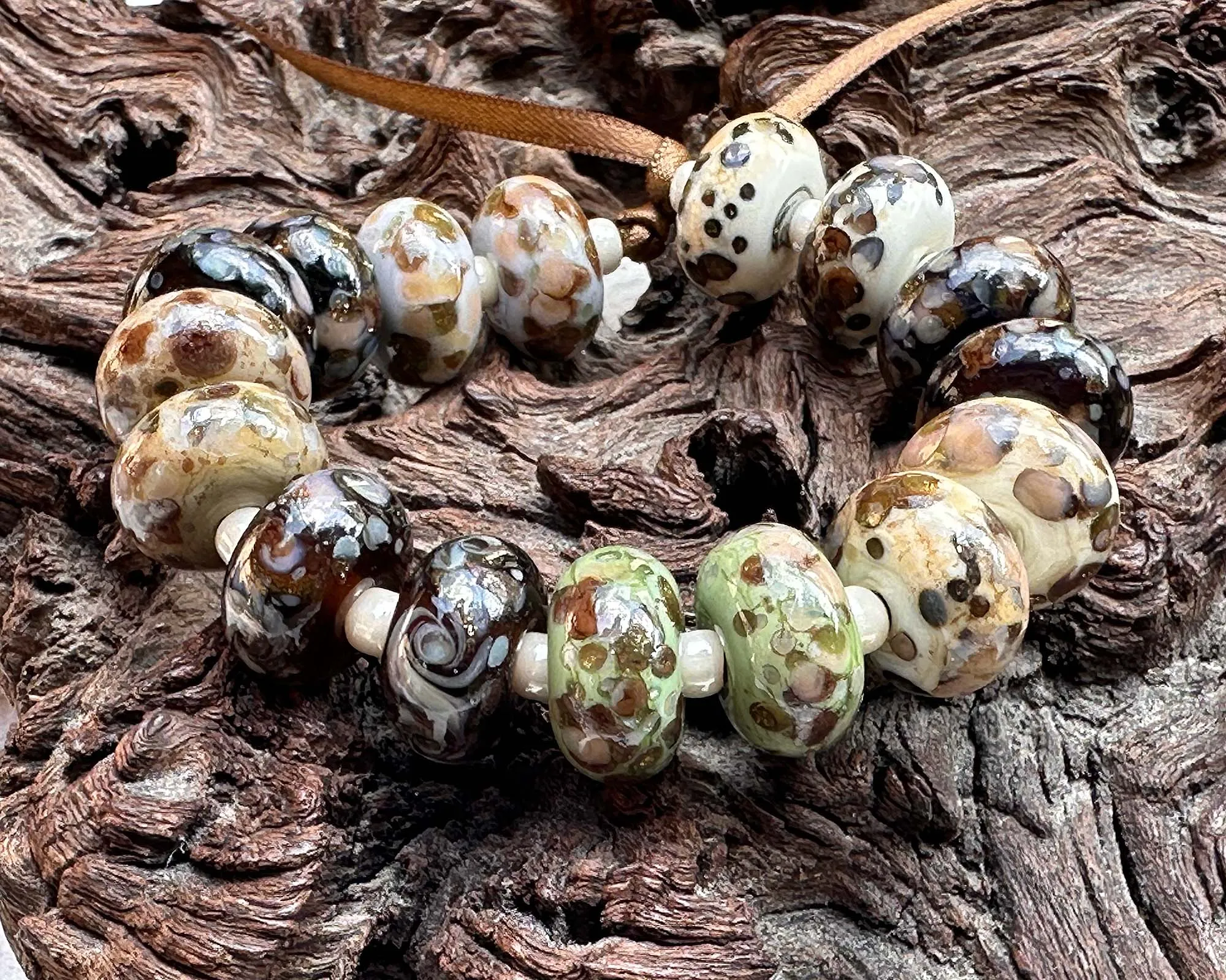 16 Mystic Stone Lampwork Beads Set SRA