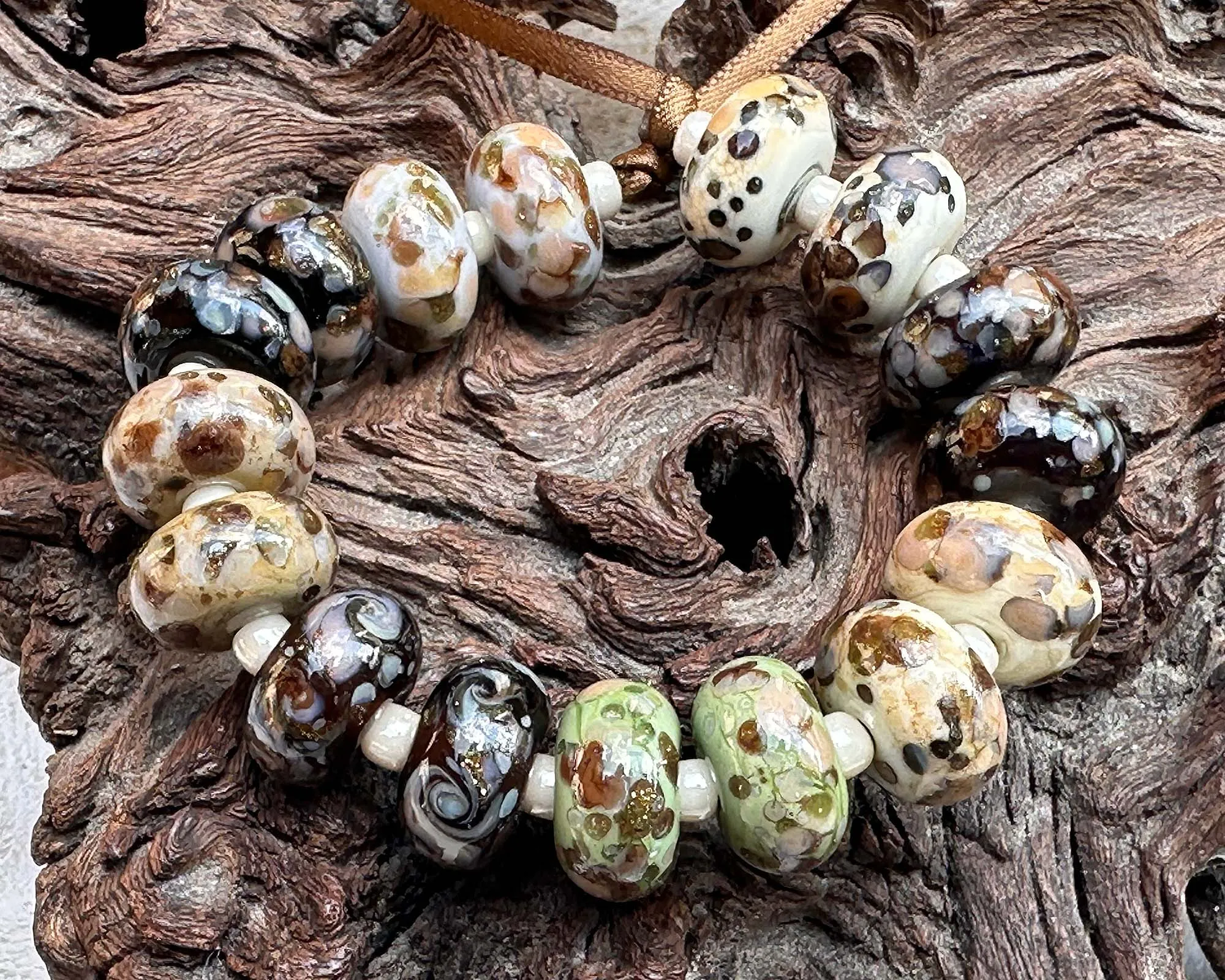 16 Mystic Stone Lampwork Beads Set SRA