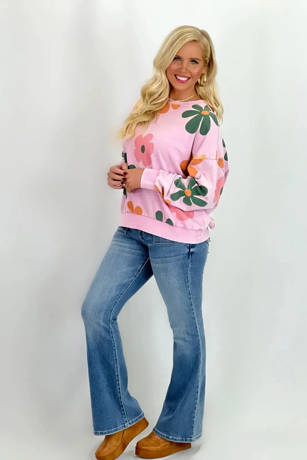 Bubble Gum Mineral Wash Flower Sweatshirt