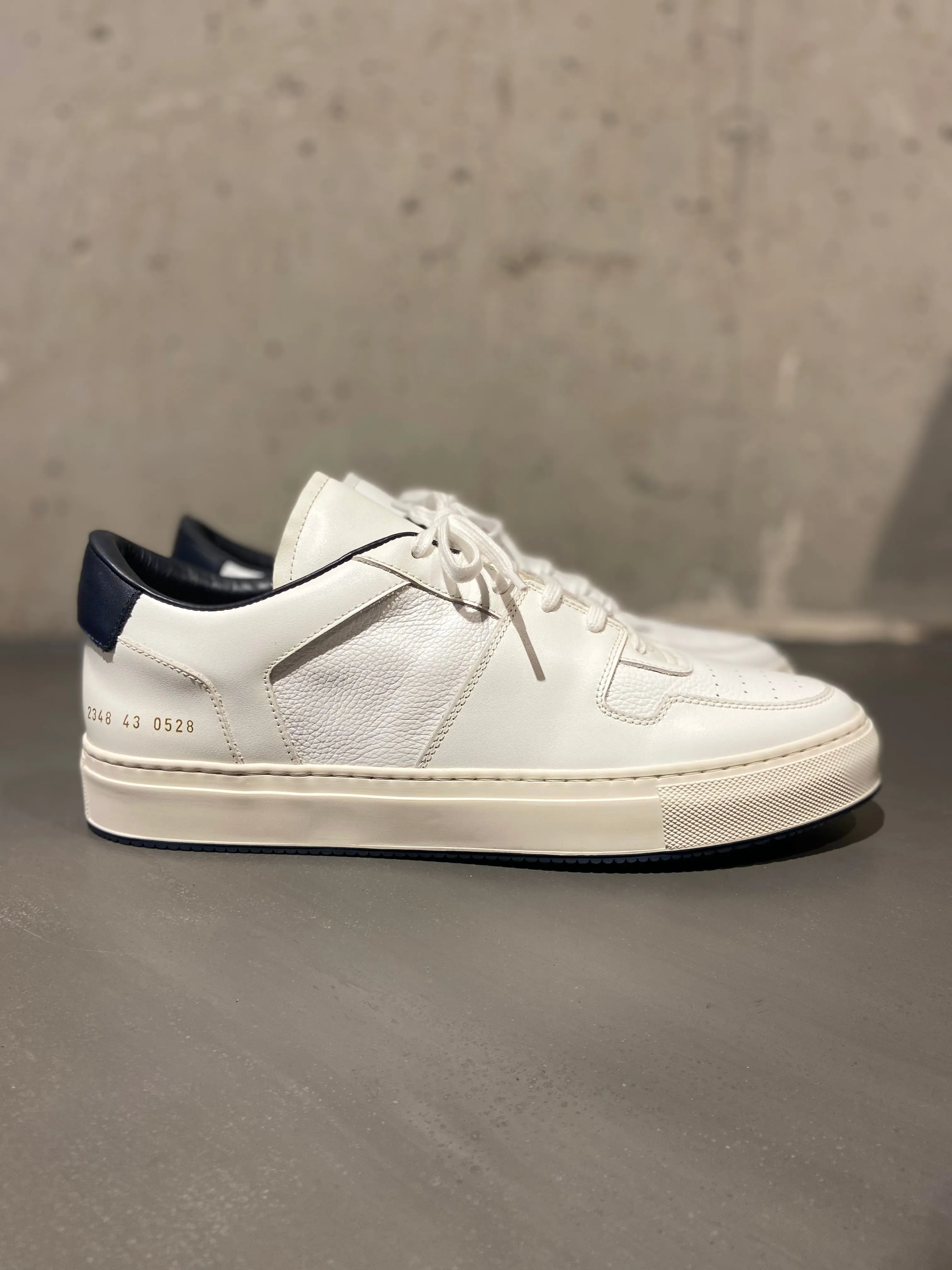 COMMON PROJECTS 2348 DECADES LOW WHITE/NAVY