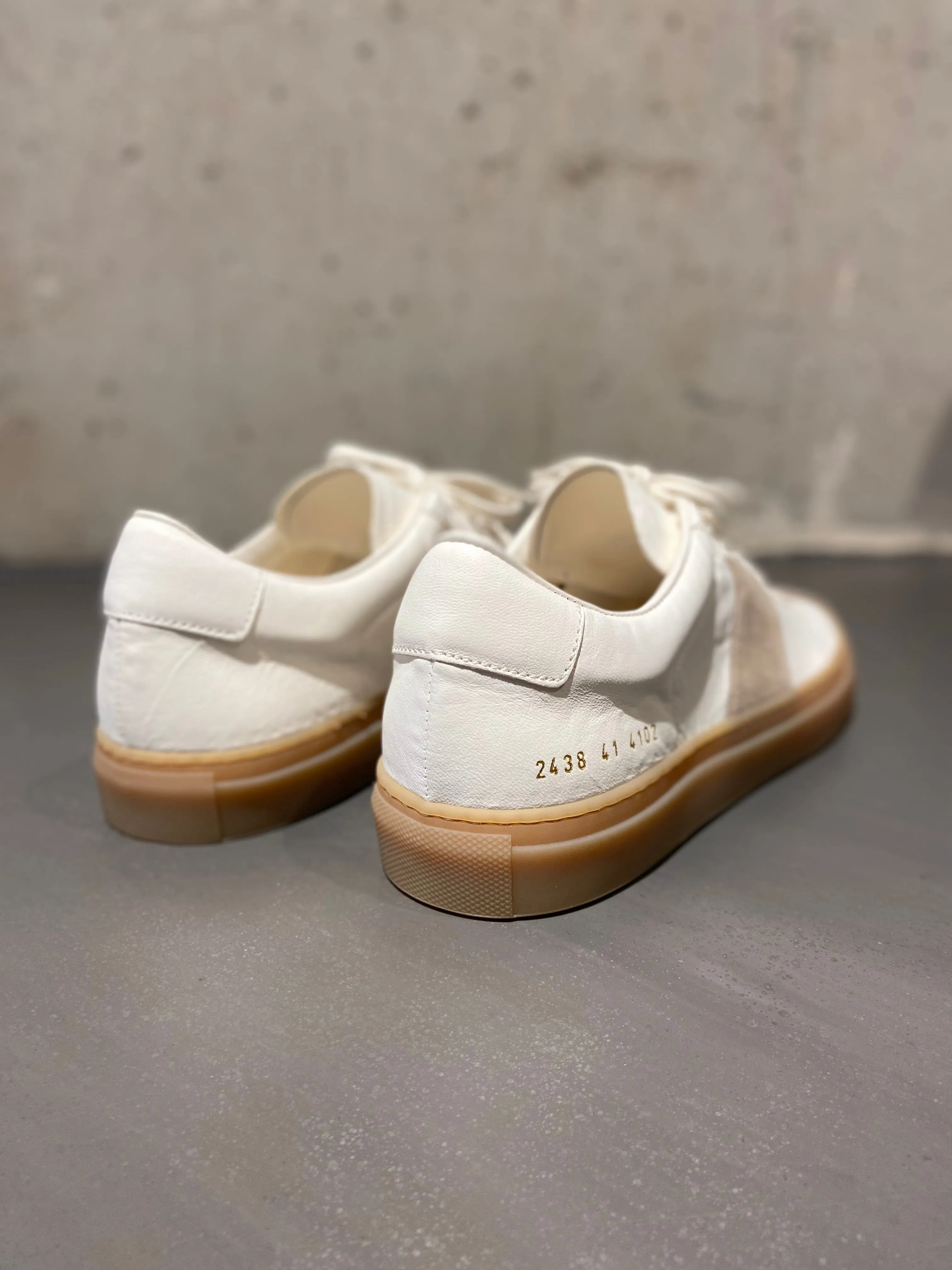 COMMON PROJECTS 2438 TENNIS TRAINER OFF WHITE