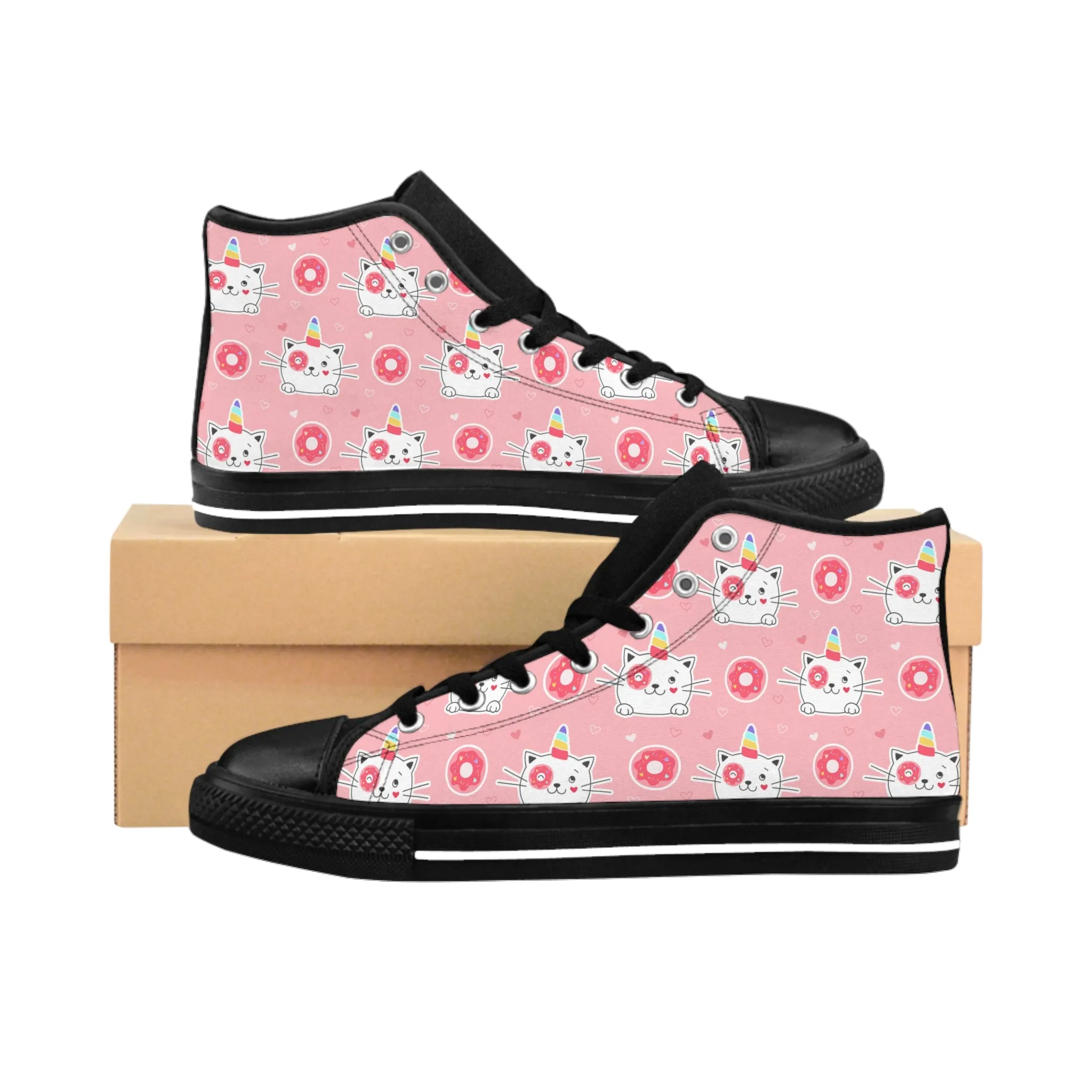 Cute White Cat and Pink Backgrounds Women's Classic Sneakers