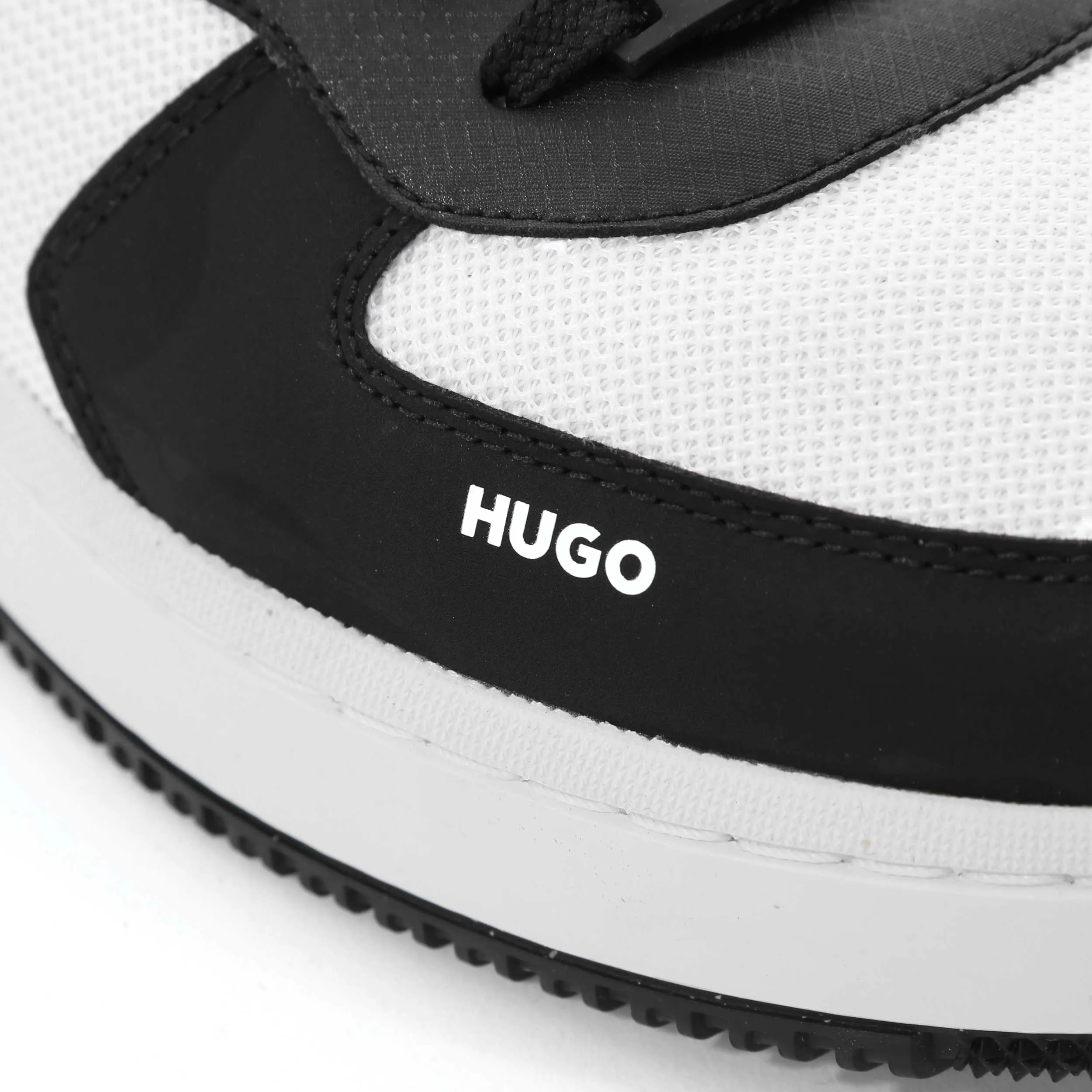 HUGO Killian Tenn pume Trainer in Black & White