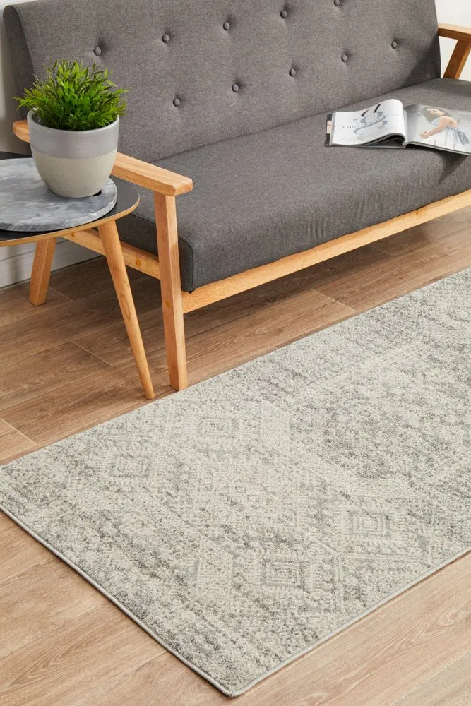 Mirage 351 Runner Rug (Silver) by Rug Culture